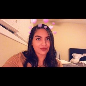 Meet your Posher, Melissa